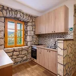 Villa Lazini Dvori Stasevica
