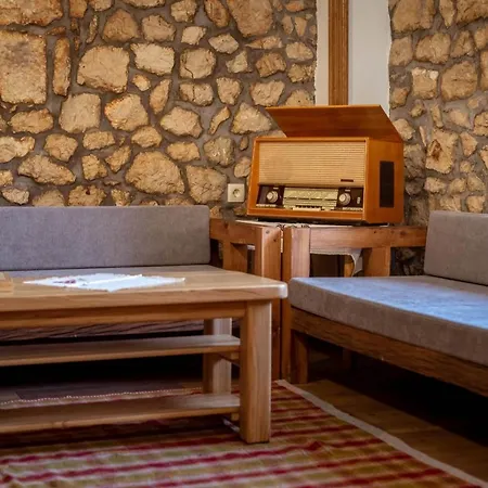 Lazini Dvori Stasevica