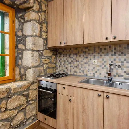 Lazini Dvori Villa